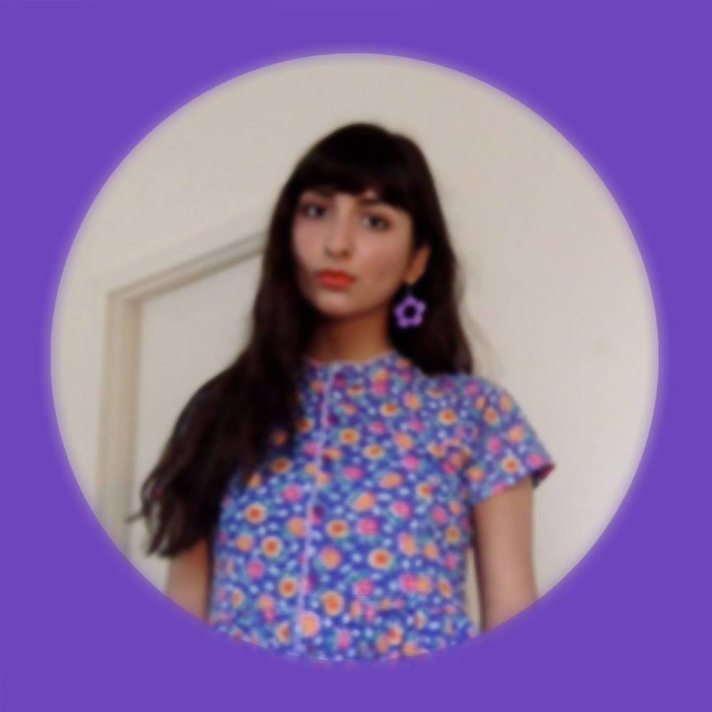 Meet your Posher, Julieta